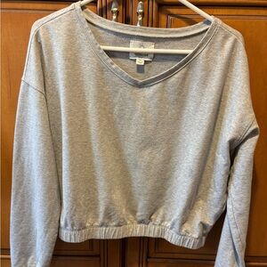 OFFLINE by Arie Gray V-Neck Sweatshirt with Elastic Cuffs & Waistband. Size:S